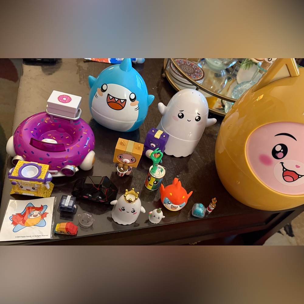 Lankybox toys lot